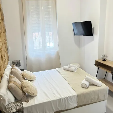 Carolinas By Coqueto Homestay *