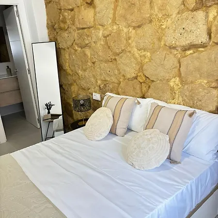 Carolinas By Coqueto Homestay